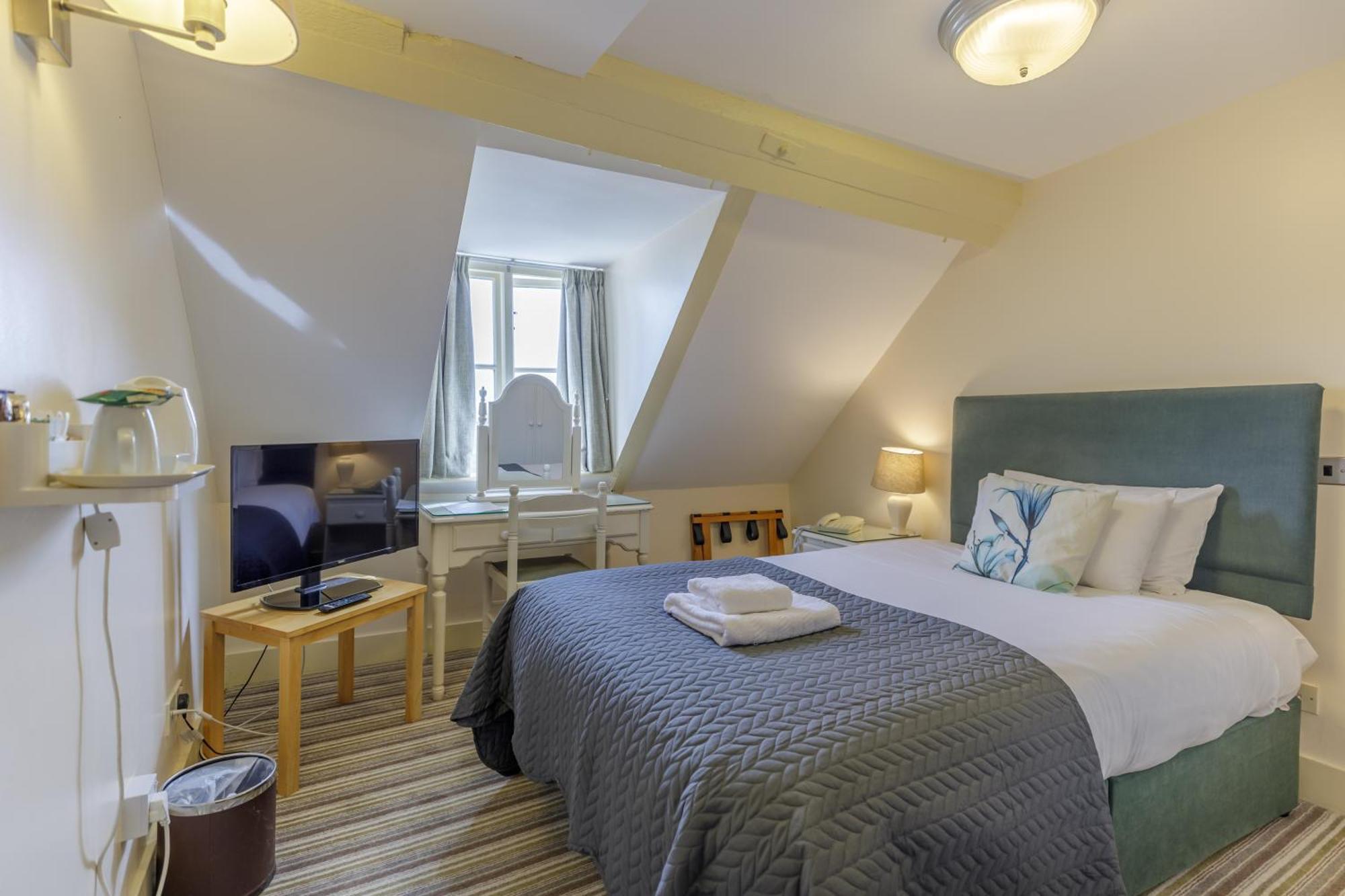 Swan Revived Hotel มิลตันคีนส์ ภายนอก รูปภาพ